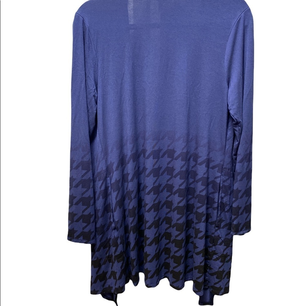 Soma cardigan drape front long sleeves pattern print on bottom part size medium - Picture 2 of 8